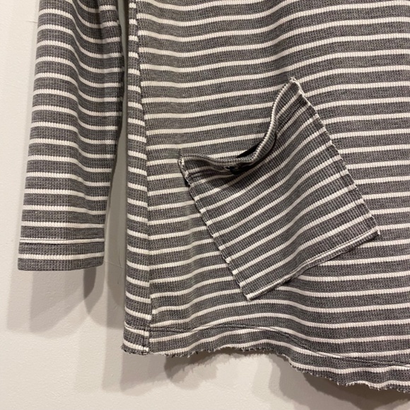 Soft Surroundings Grey and White Striped Roll Neck Long Sleeve Oversized Top XS - Picture 2 of 4